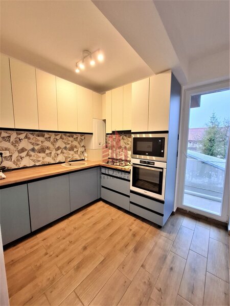 Oltenitei, Paraul Rece, 3 cam. 77 mp, dec., mutare rapida, et.1, parcare.