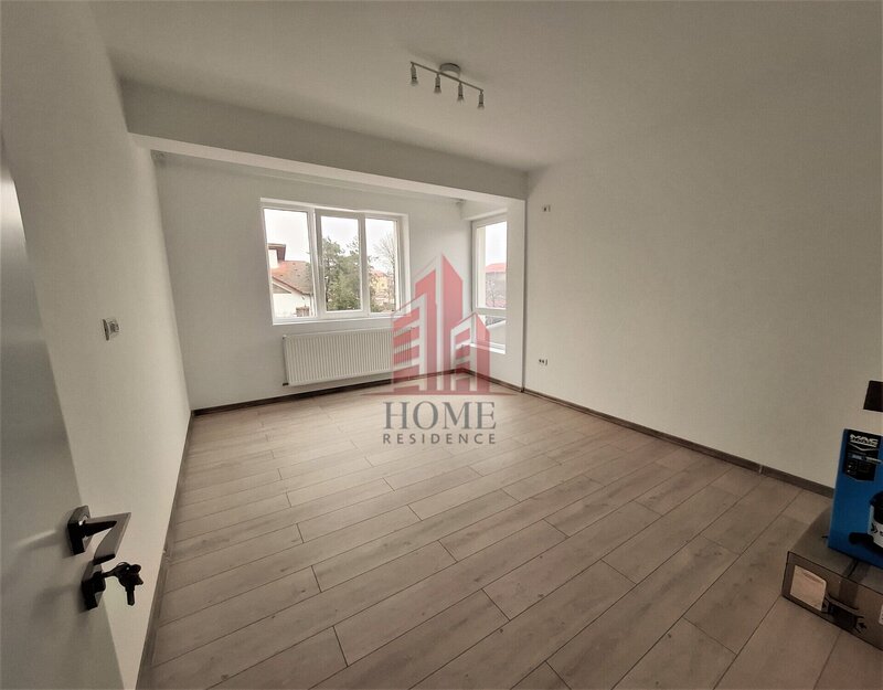 Oltenitei, Paraul Rece, 3 cam. 77 mp, dec., mutare rapida, et.1, parcare.